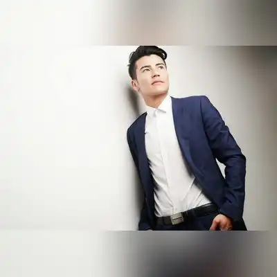 易骐志